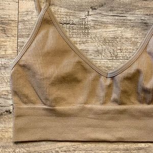 💥SOLD ON DEPOP💥 Tan Ribbed Bralette // US S